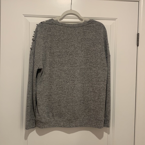 Dex brand grey and “bedazzled” sweater. Size Medium. - Picture 5 of 6